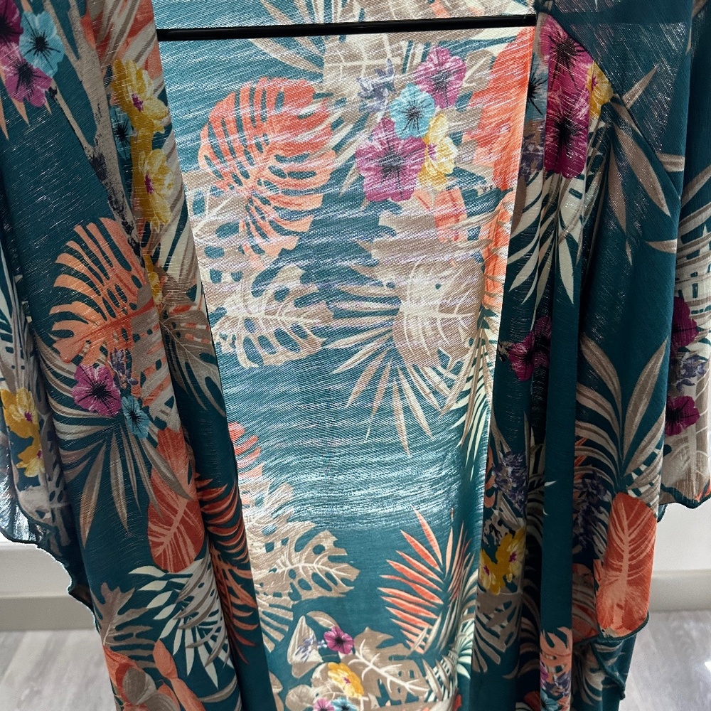 Floral kimono